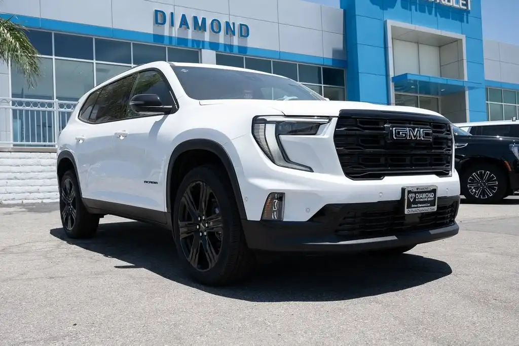 2026 GMC Acadia Elevation FWD's photo