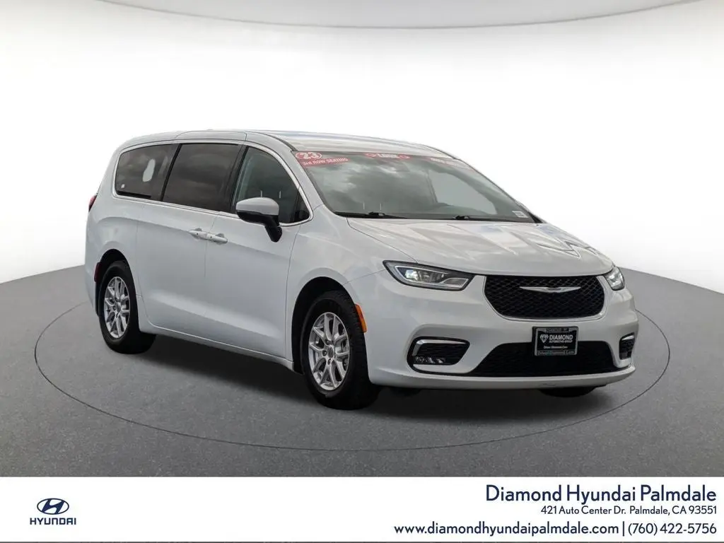 Vehicle Image 1