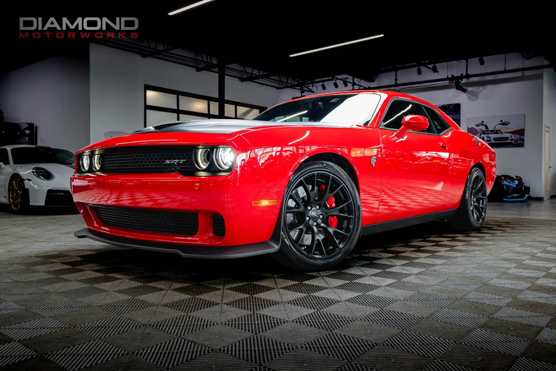 2015 Dodge Challenger SRT Hellcat photo 1
