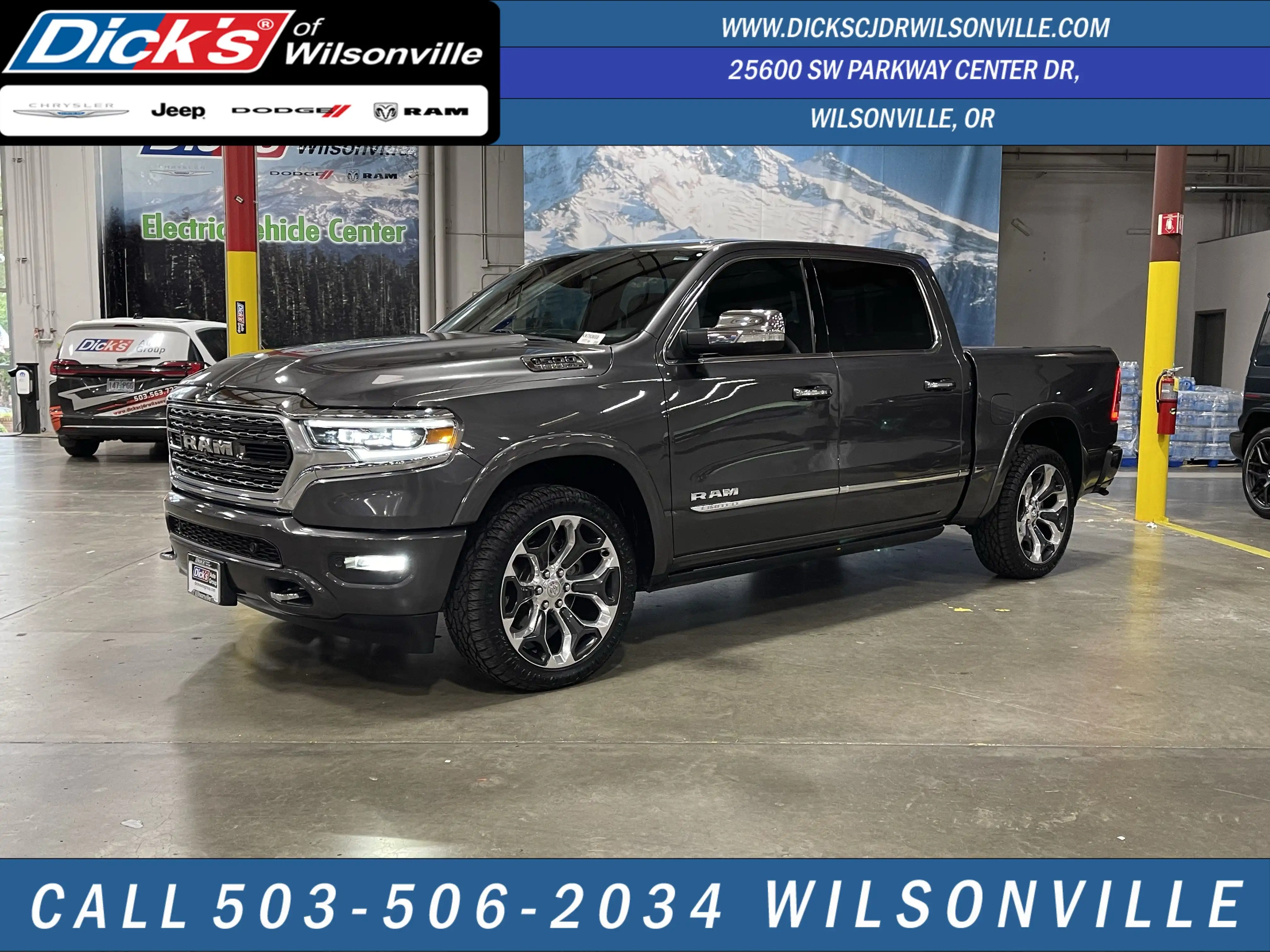 2019 RAM 1500 Limited 4x4 Crew Cab 5'7's photo