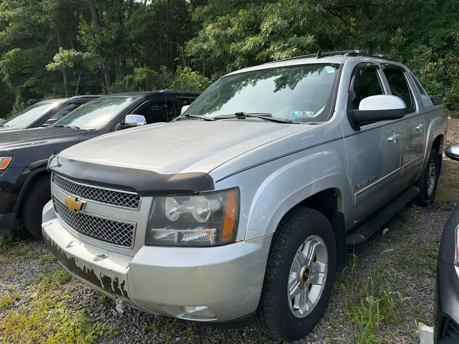 2010 Chevrolet Avalanche 4WD Avalanche LT's photo
