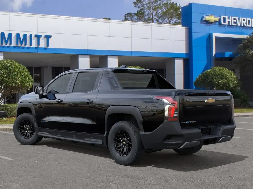 2026 Chevrolet Silverado EV LT Extended Range photo 3