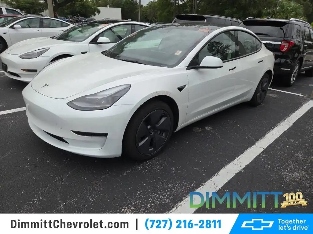 2023 Tesla Model 3 Base's photo