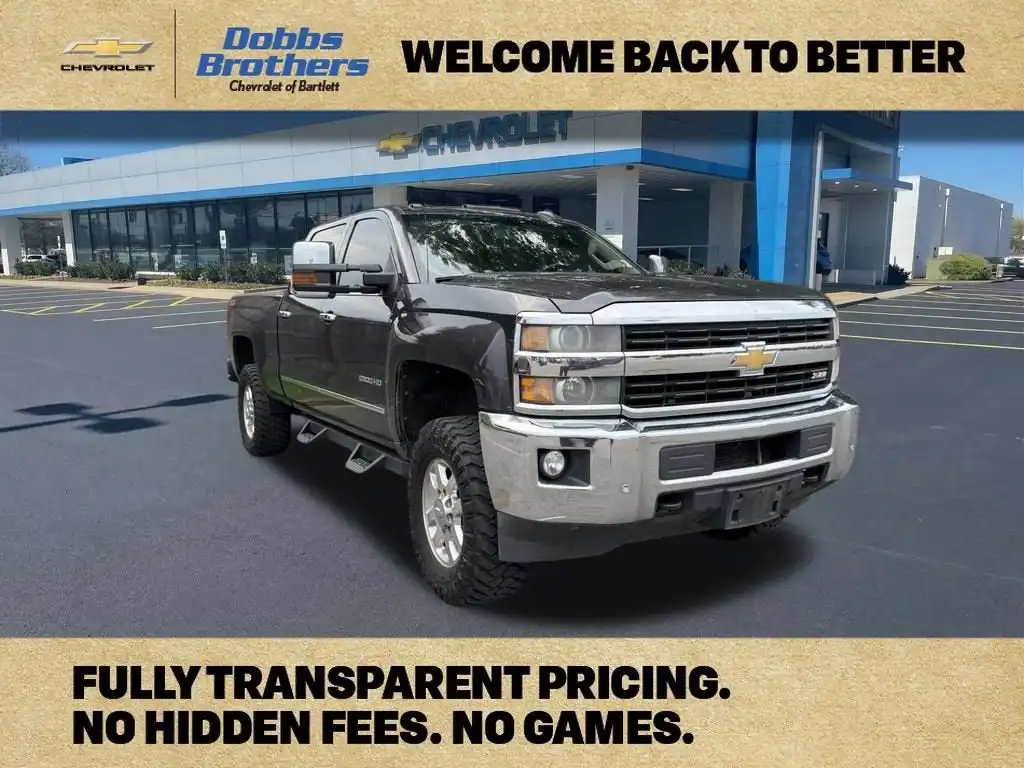 2015 Chevrolet Silverado HD LTZ 4WD Crew Cab Standard Box's photo