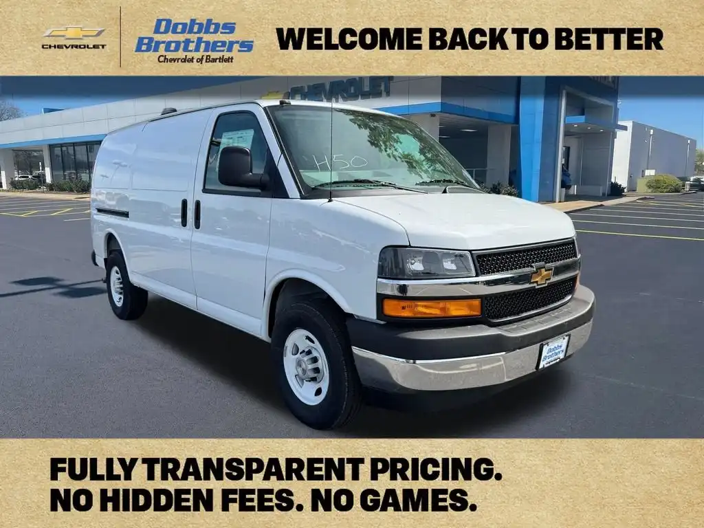 2026 Chevrolet Express 2500 Work Van HD's photo