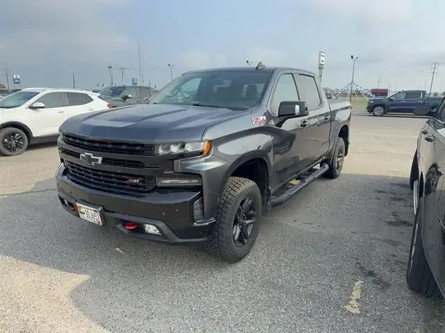 2022 Chevrolet Silverado 1500 LT Trail Boss 4X4 Crew Cab Short Box's photo
