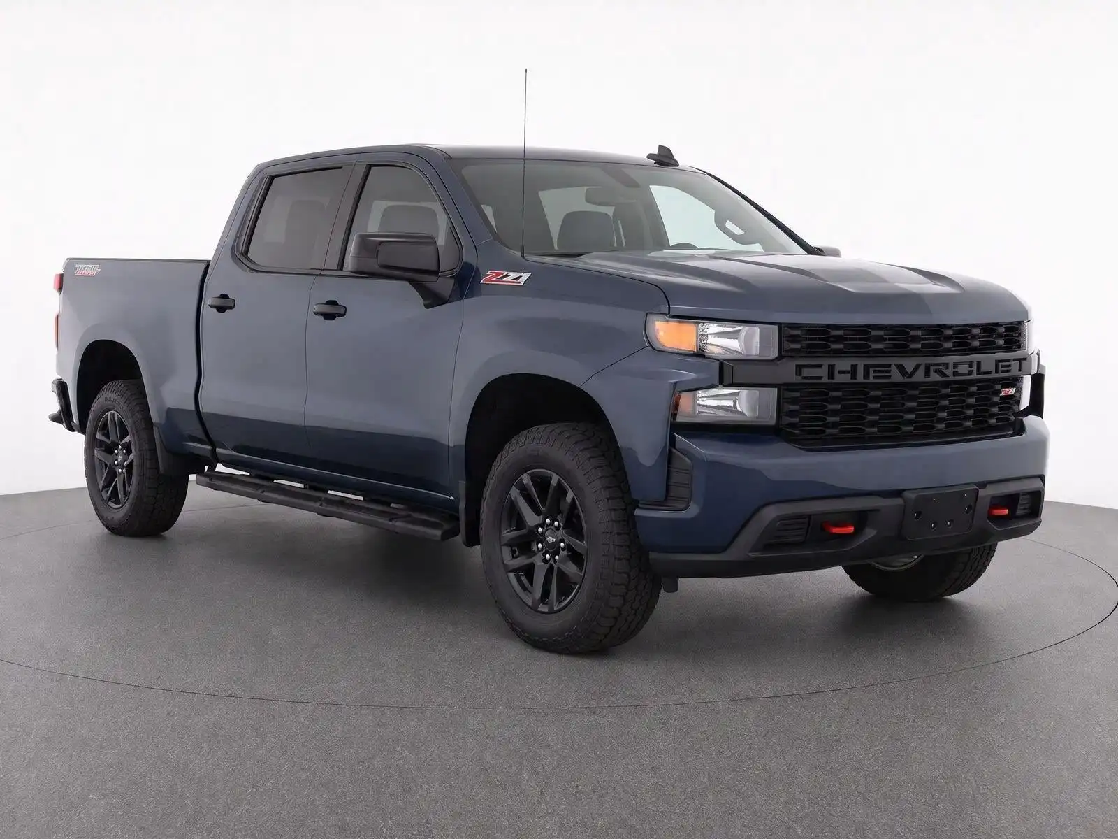 2019 Chevrolet Silverado 1500 Custom Trail Boss Crew Cab Short Box's photo