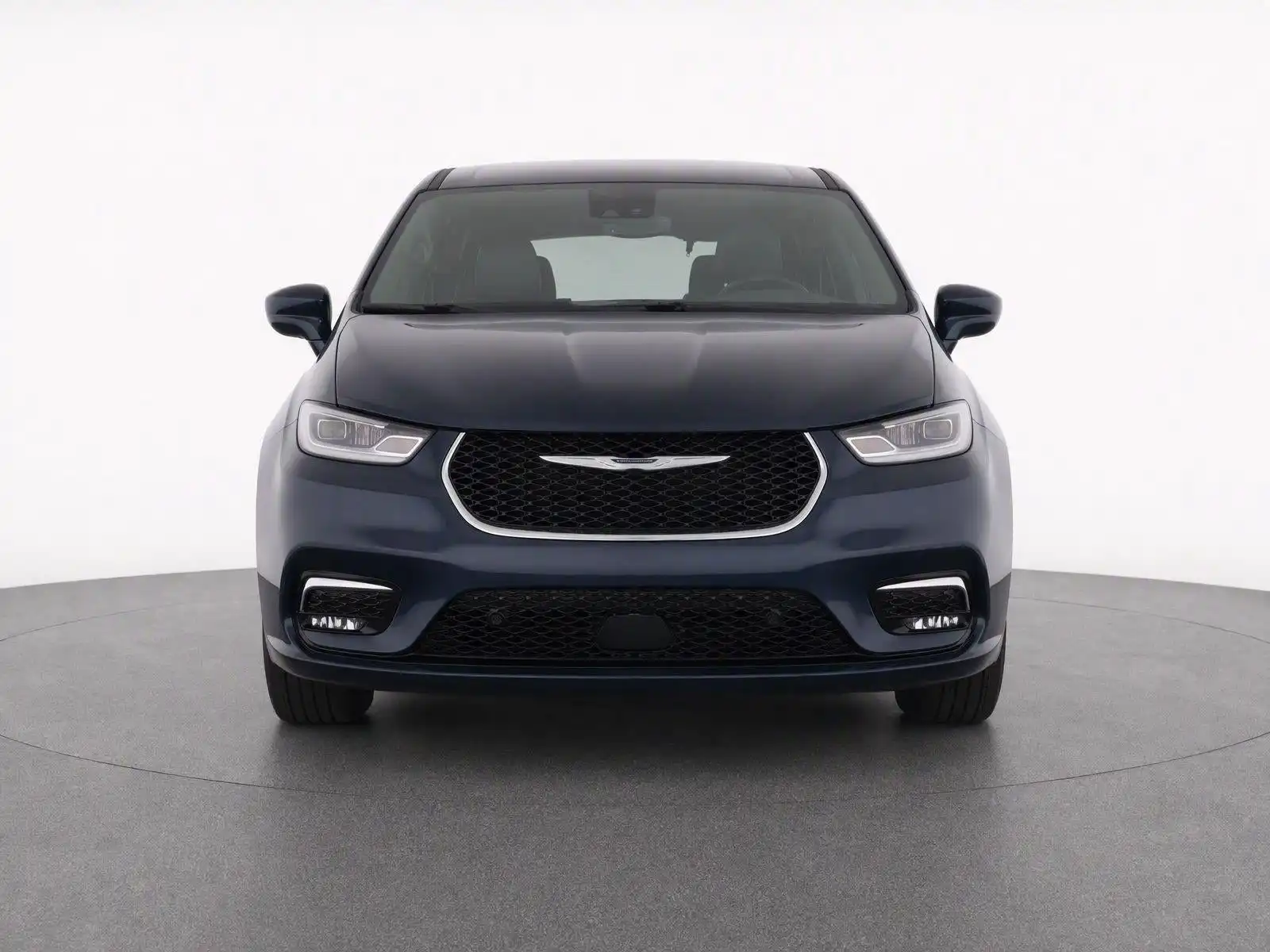 2025 Chrysler Pacifica Select's photo