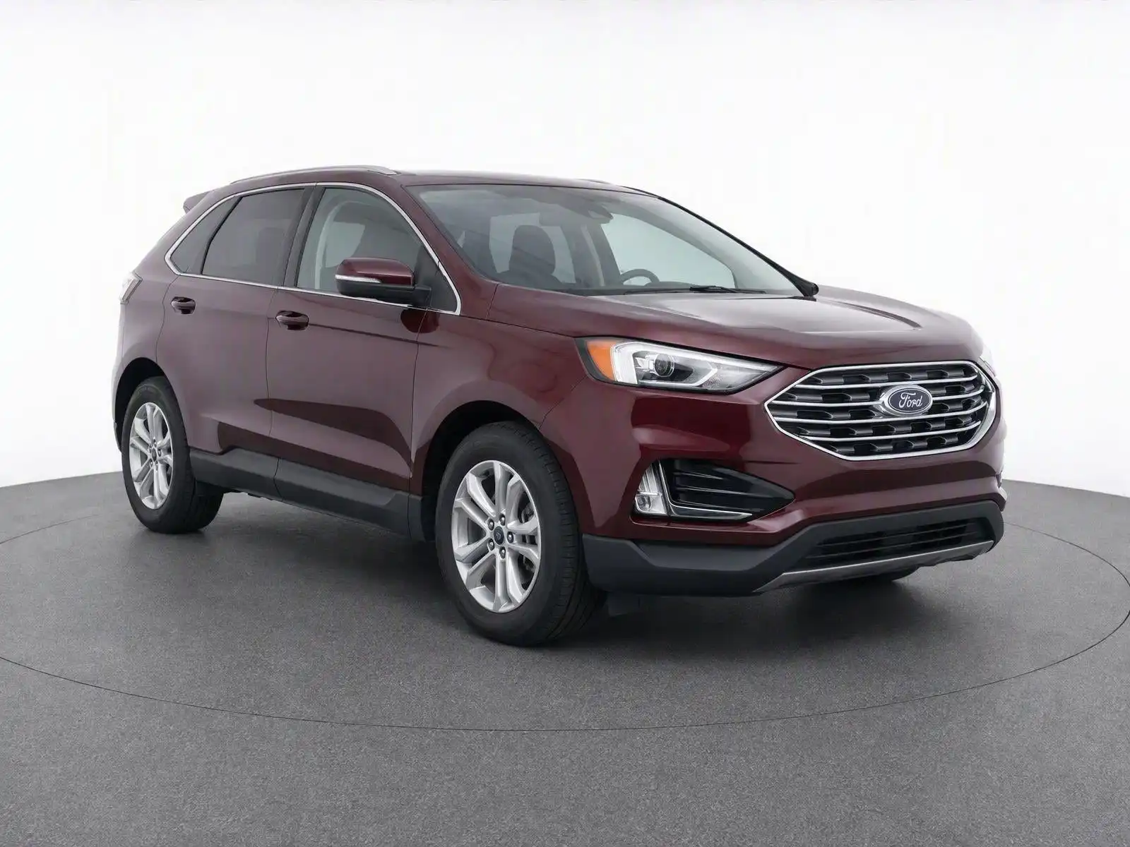2020 Ford Edge SEL's photo