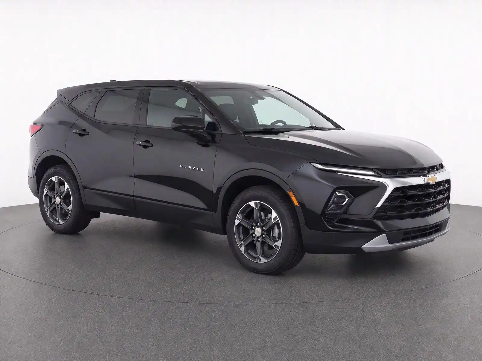 2025 Chevrolet Blazer 2.0T 2LT FWD's photo