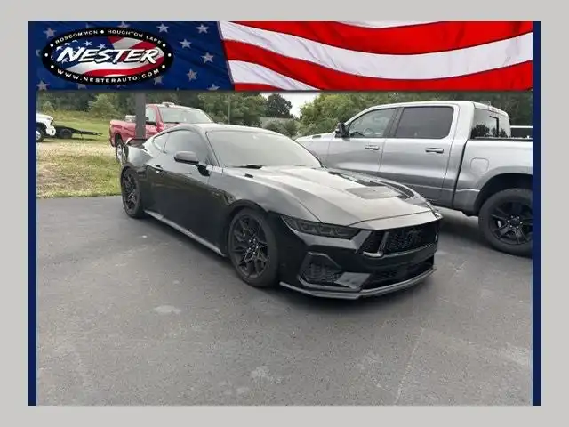2025 Ford Mustang Premium Fastback GT's photo