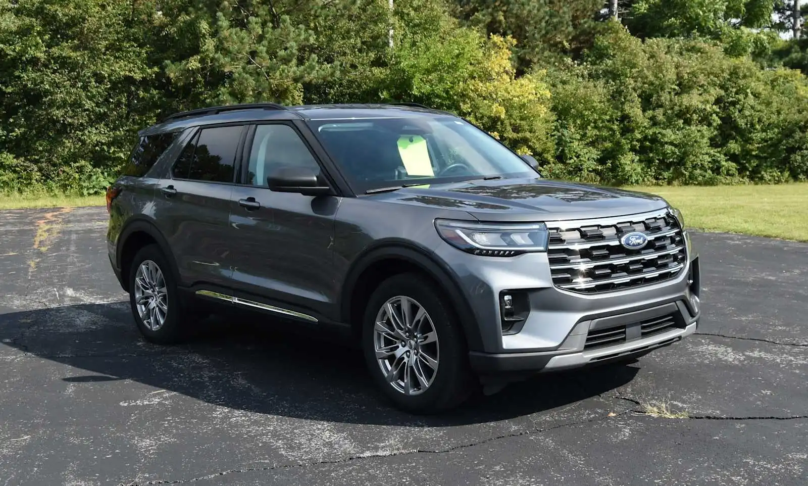 2025 Ford Explorer Active 4WD PL535's photo