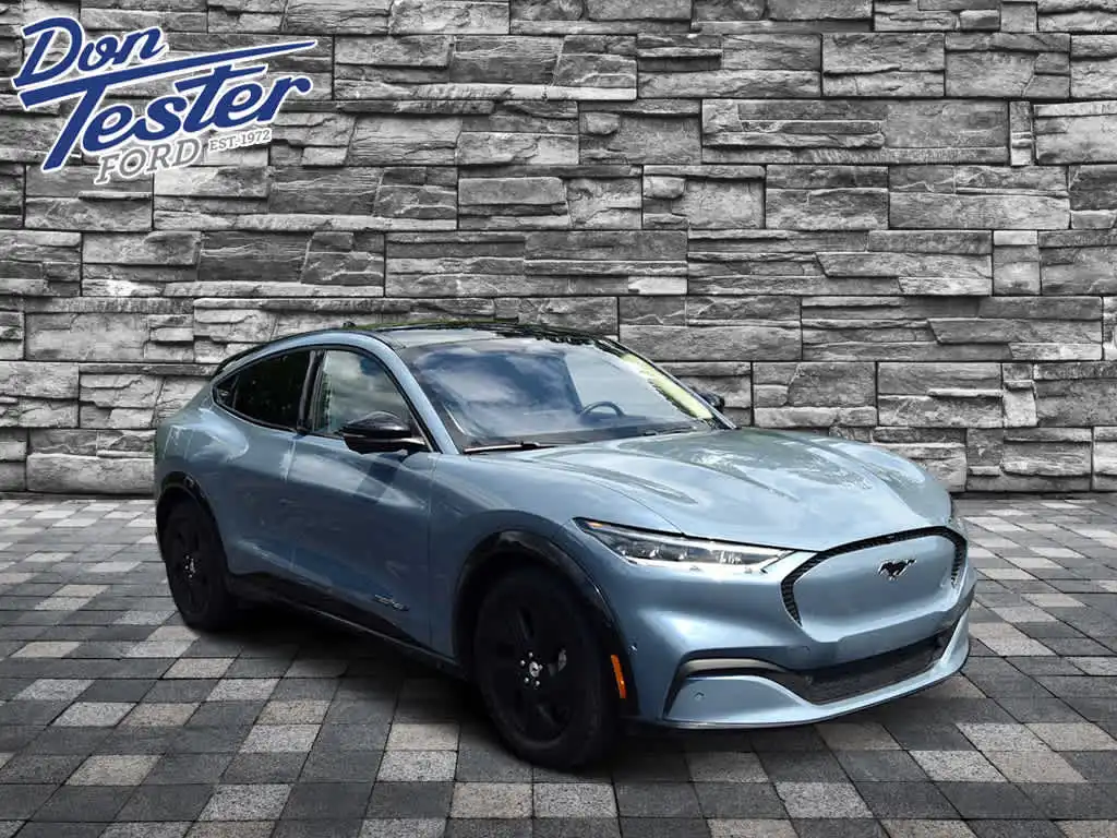 2023 Ford Mustang-Mach-e California Route 1's photo