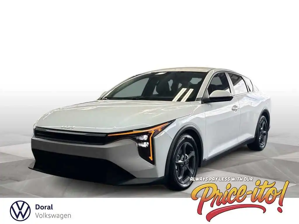 2025 Kia K4 LXS AT's photo