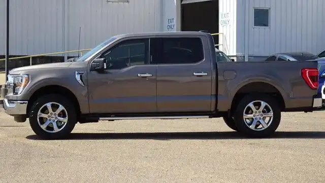 2021 Ford F-150 XLT SuperCrew 5-1/2' Box's photo
