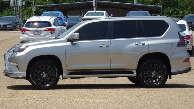 2023 Lexus GX 460 460 PREMIUM's photo