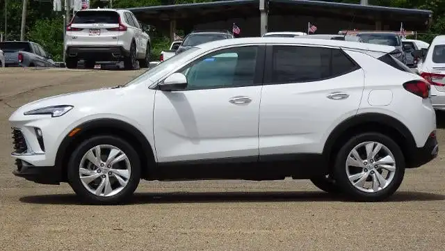 2026 Buick Encore GX Preferred's photo