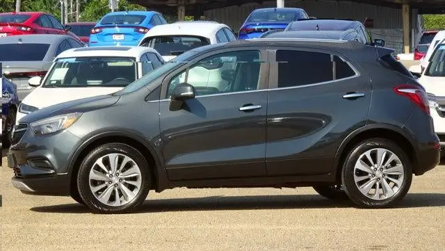 2018 Buick Encore Preferred photo 1