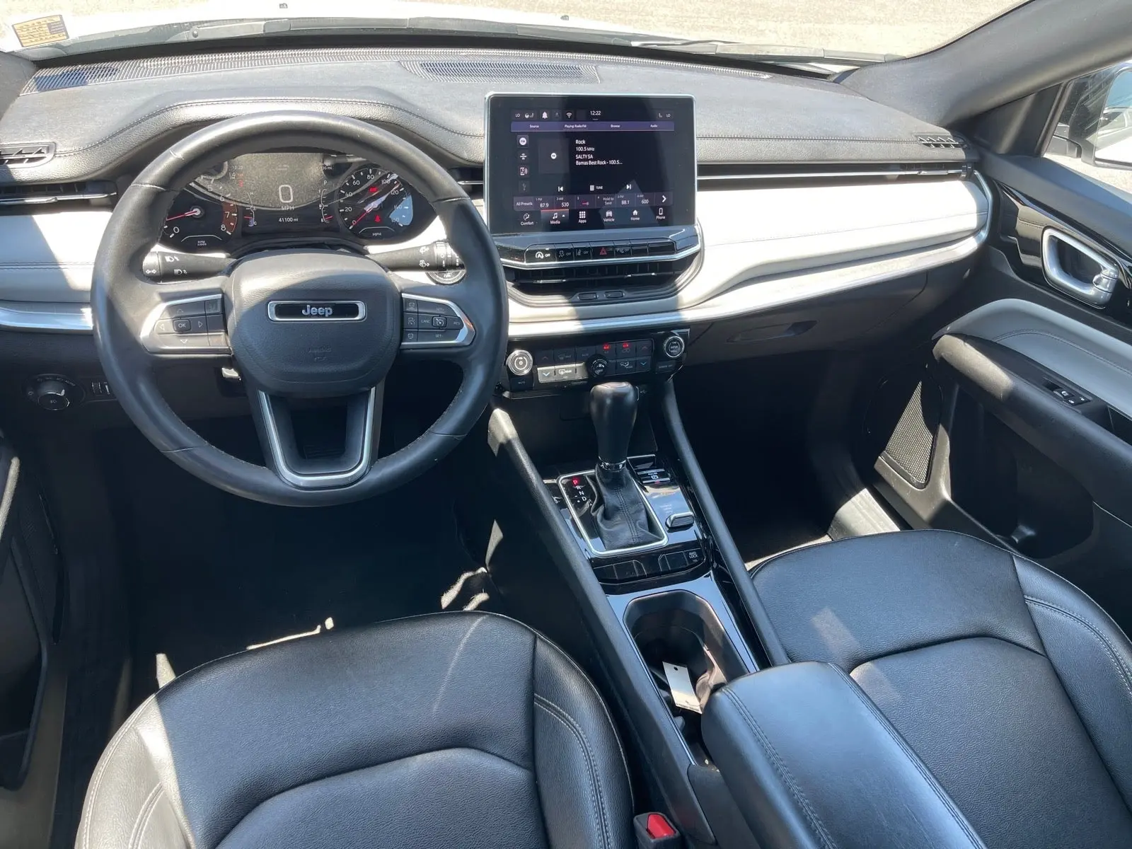 2025 Jeep Compass Limited 4X4 photo 3