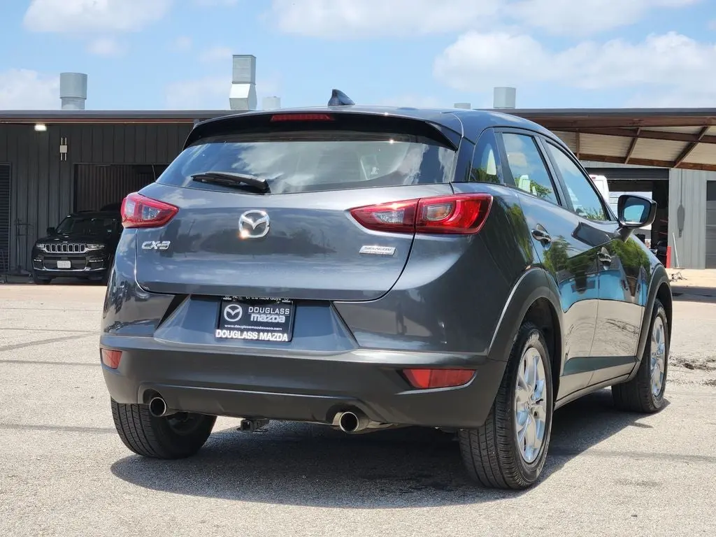 2017 Mazda CX-3 Sport photo 4