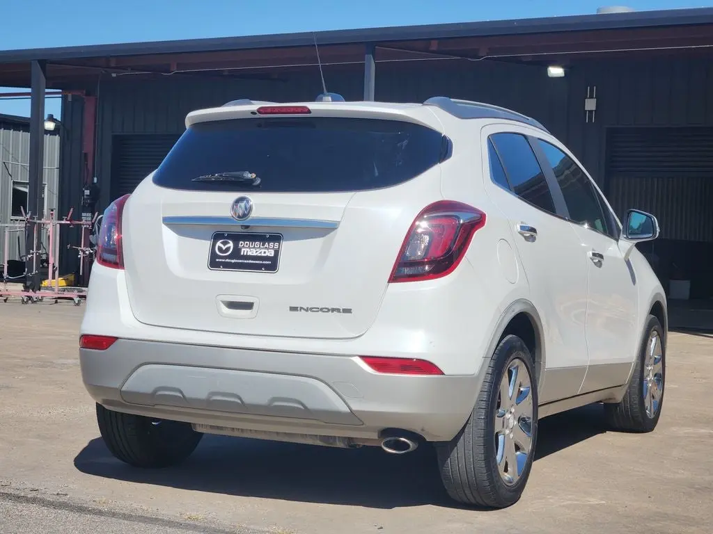2019 Buick Encore Essence photo 4