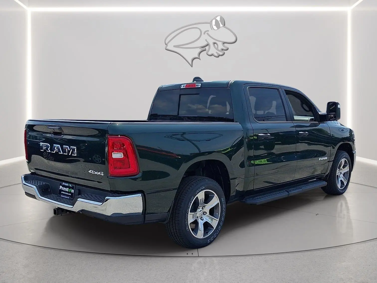 2026 RAM 1500 Tradesman 4x4 Crew Cab 5'7 photo 5