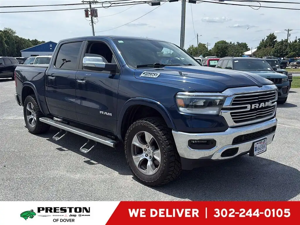 2020 RAM 1500 Laramie 4x4 Crew Cab 5'7's photo