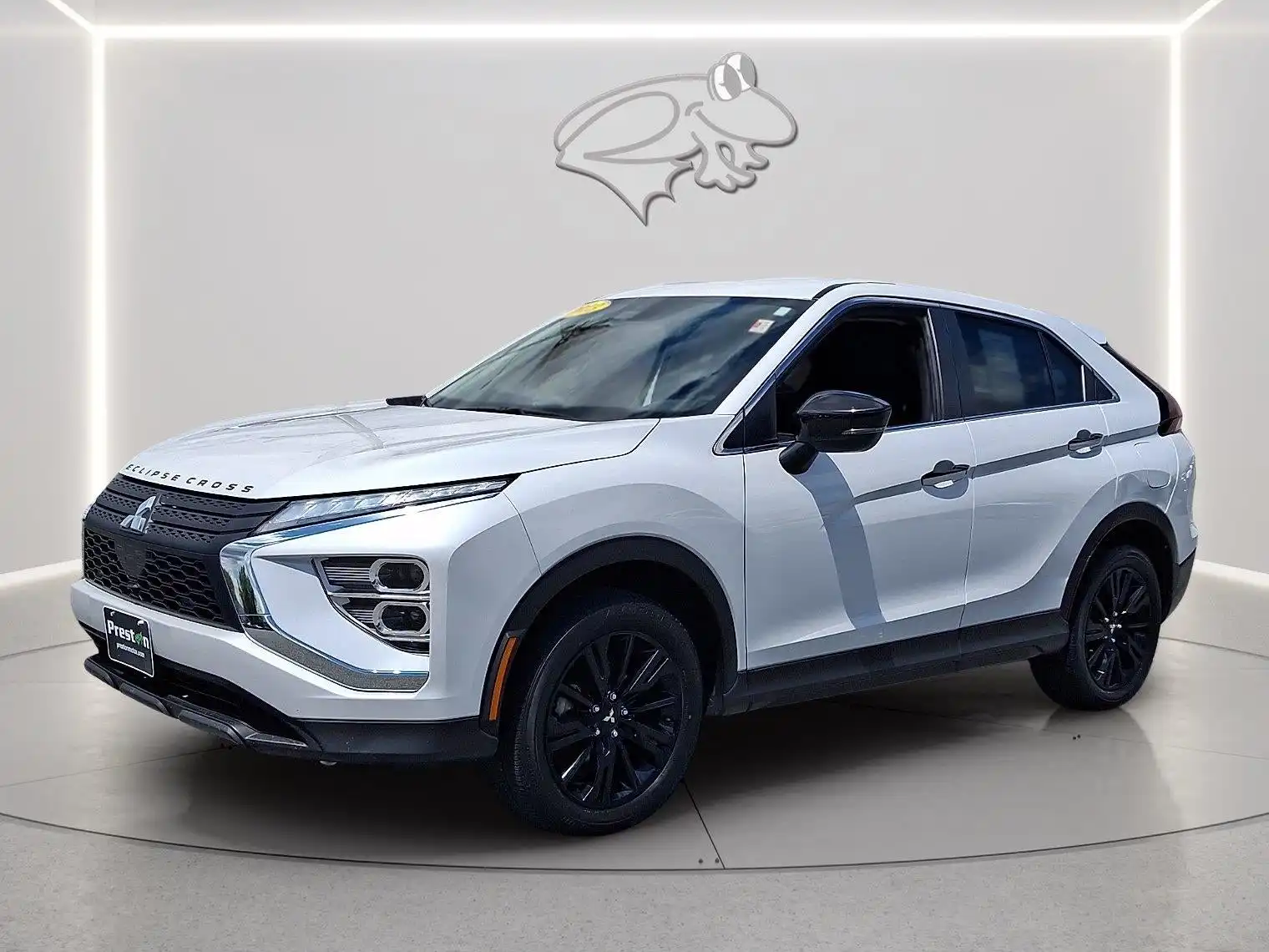 2023 Mitsubishi Eclipse Cross LE S-AWC's photo