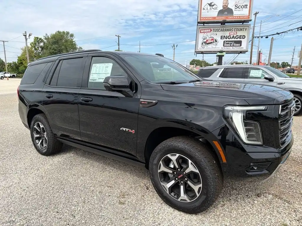 2026 GMC Yukon AT4 Ultimate 4WD's photo