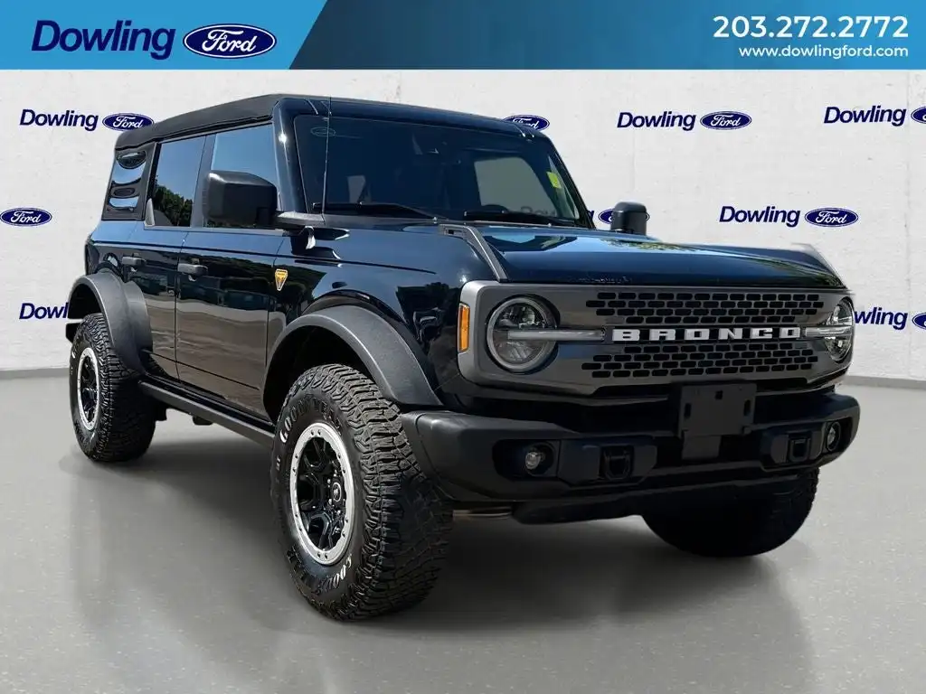 2023 Ford Bronco Badlands 4x4's photo