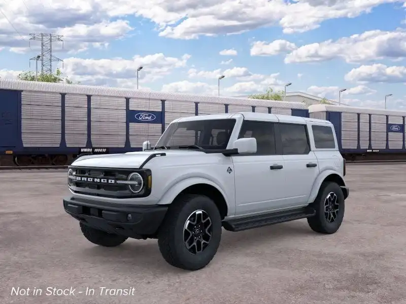 2026 Ford Bronco Outer Banks 4x4's photo