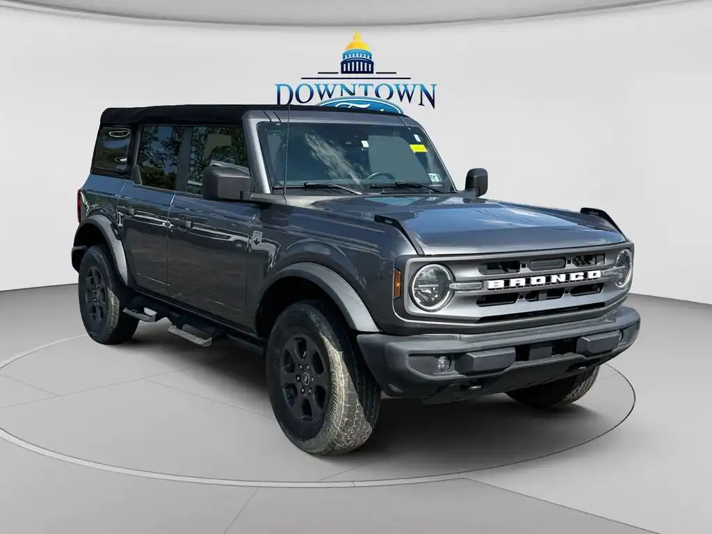 2023 Ford Bronco Big Bend Mid (222A) 4x4's photo