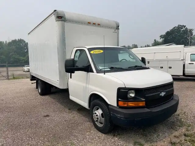 2016 Chevrolet Express 3500 177" WB's photo