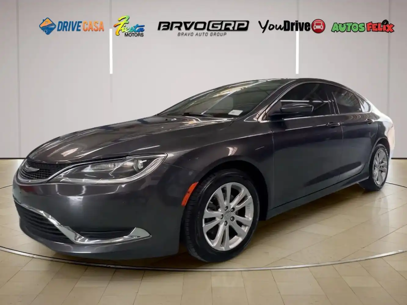 2015 Chrysler 200 Limited's photo