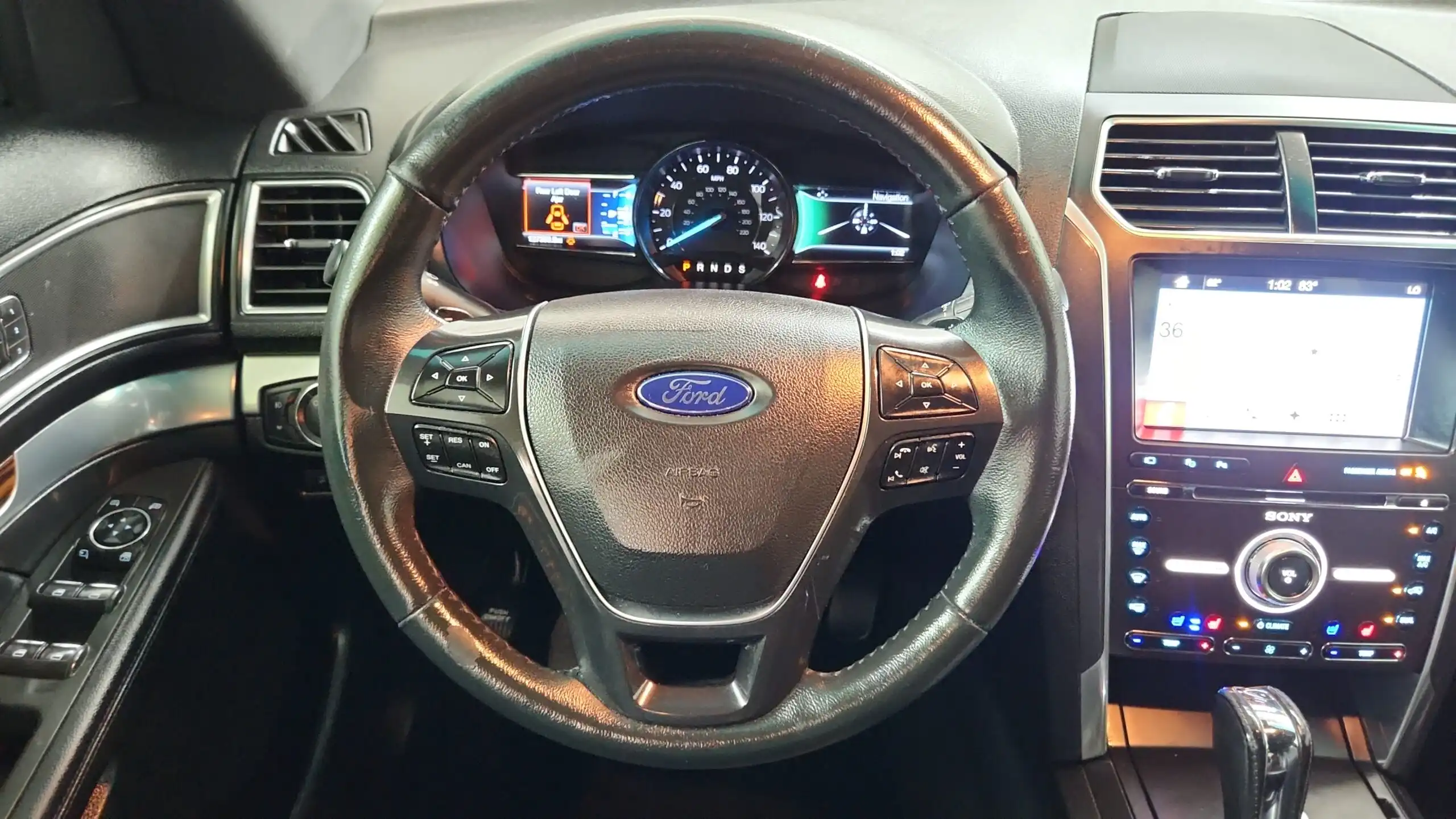 2017 Ford Explorer Limited FWD's photo