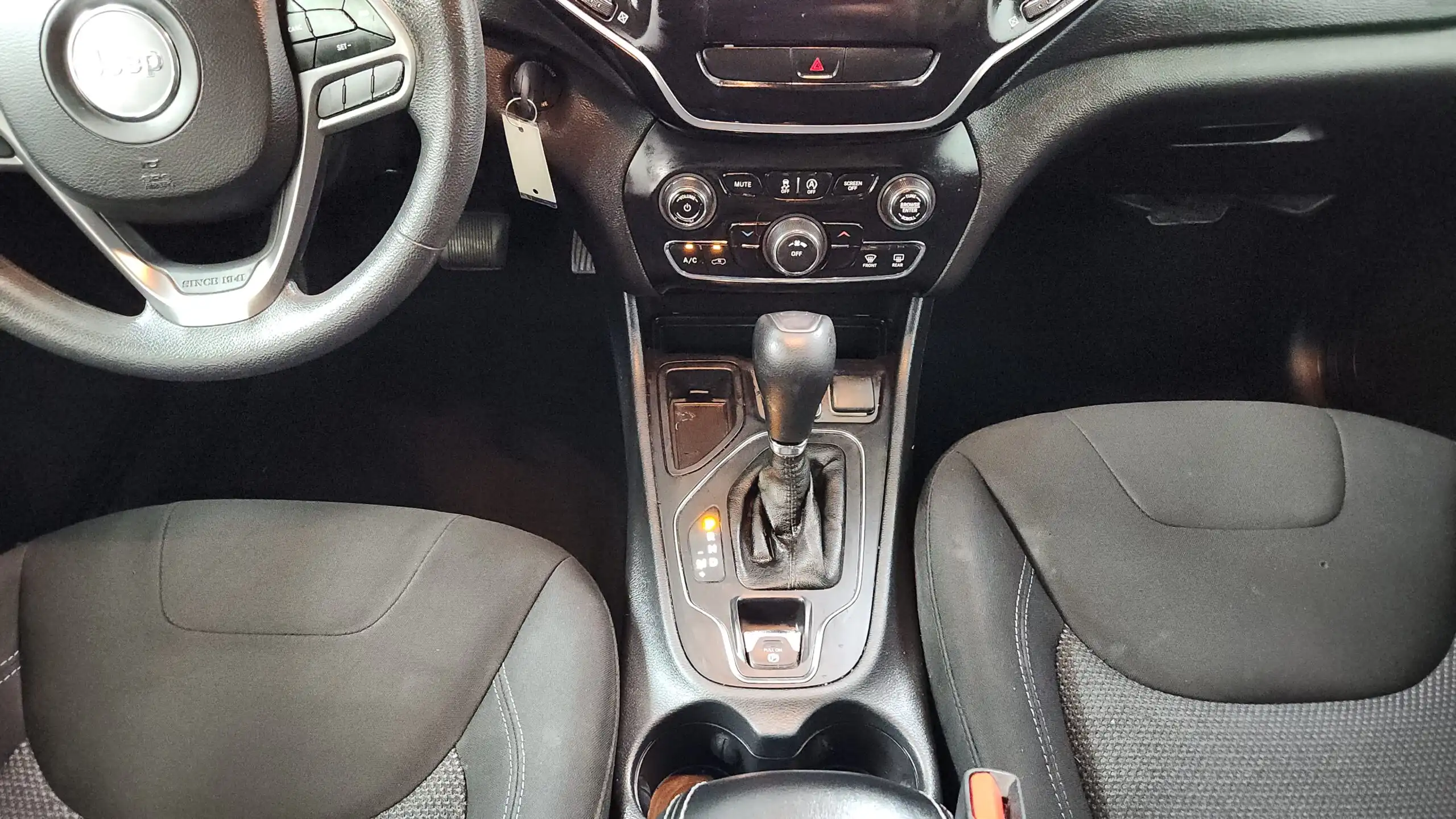 2019 Jeep Cherokee Latitude's photo
