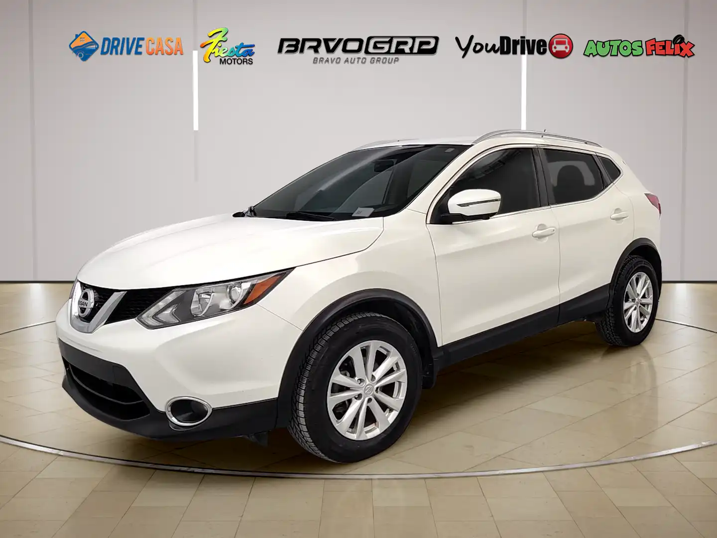 2017 Nissan Rogue Sport SL FWD's photo