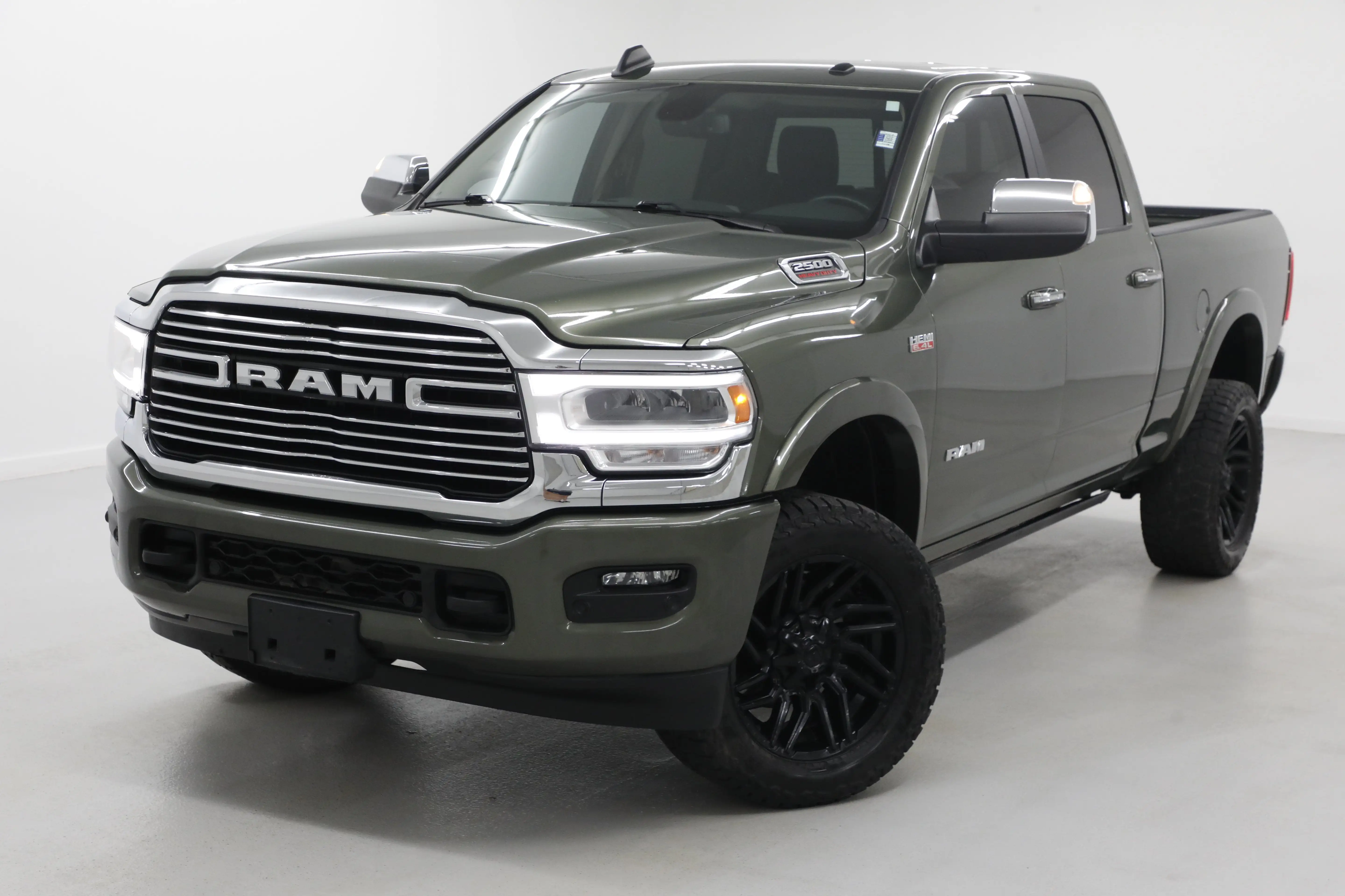 2022 RAM 2500 Laramie 4X4 Crew Cab SWB's photo