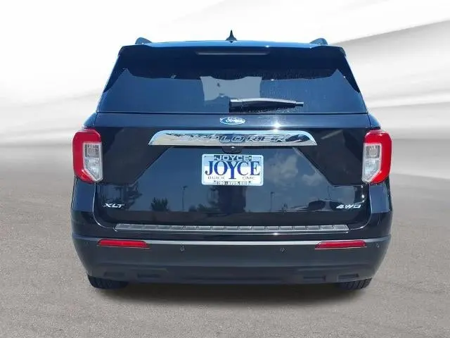 2021 Ford Explorer XLT 4WD photo 4
