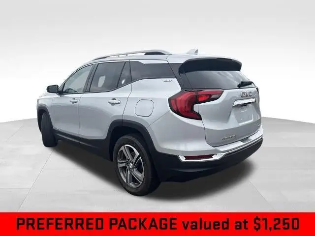 2020 GMC Terrain SLT AWD photo 3