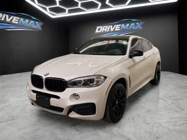 2017 BMW X6 xDrive35i's photo