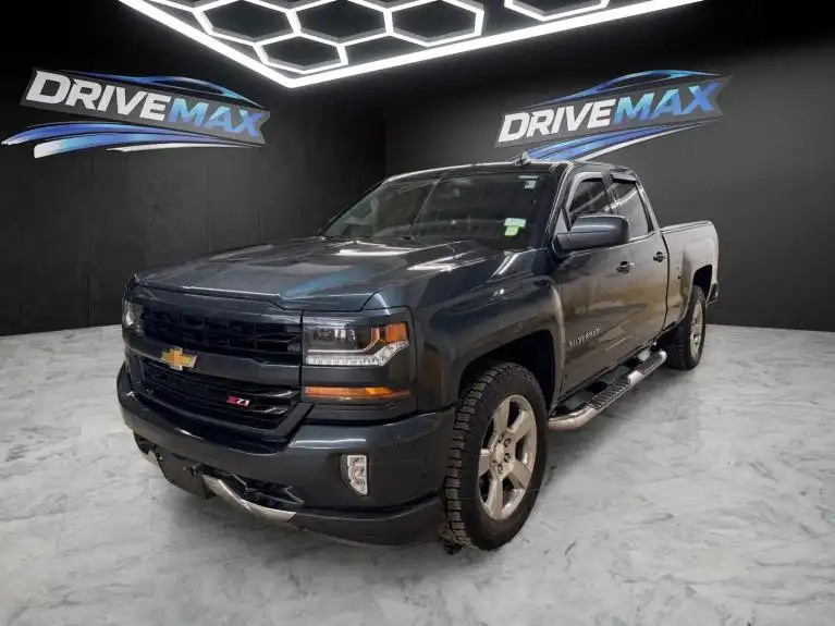 2018 Chevrolet Silverado 1500 LT Z71 4X4 Double Cab Std Box's photo