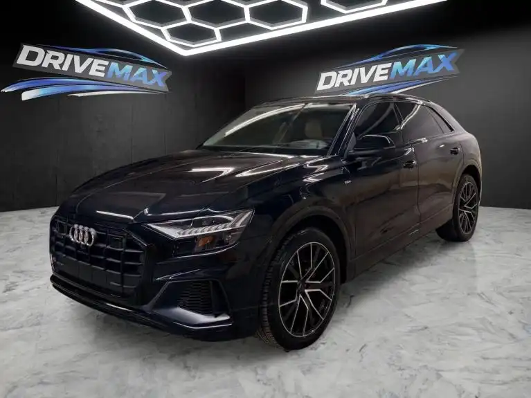 2019 Audi Q8 3.0T Prestige quattro Tiptonic's photo