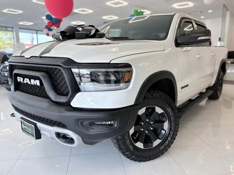 2020 RAM 1500 Rebel 4x4 Crew Cab 5'7's photo