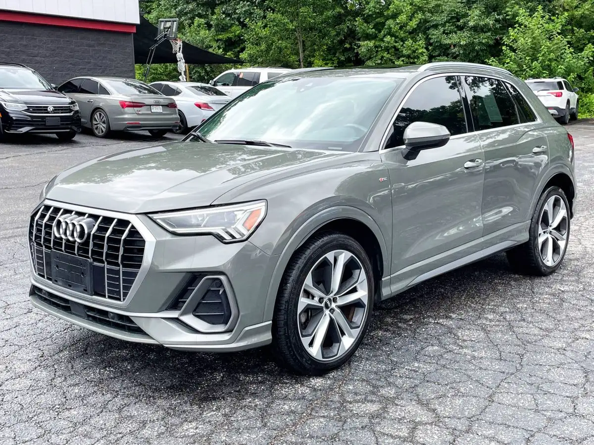 2020 Audi Q3 45 TFSI S Line Premium Plus quattro's photo