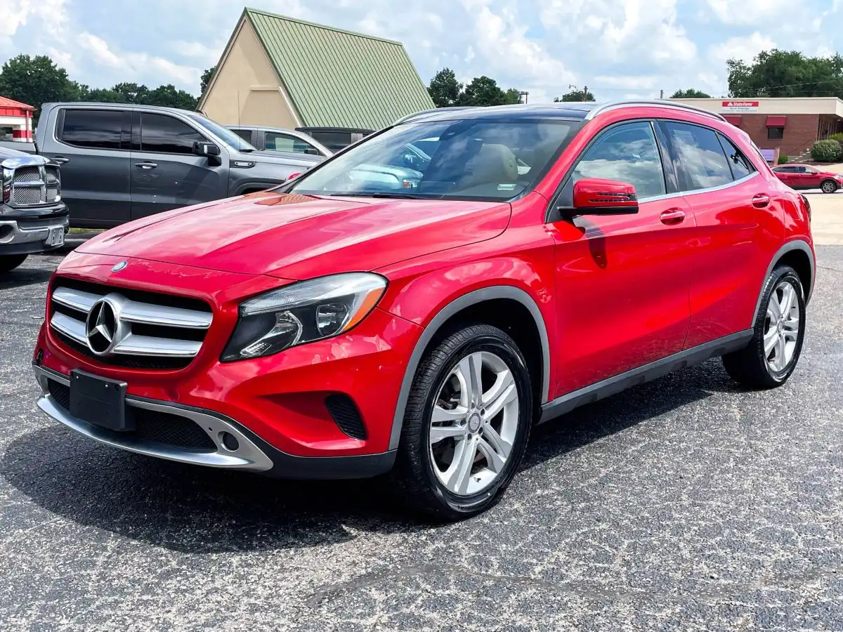 2017 Mercedes-Benz GLA GLA250 4MATIC's photo