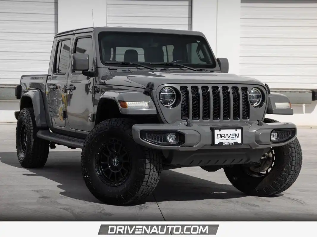 2022 Jeep Gladiator High Altitude's photo