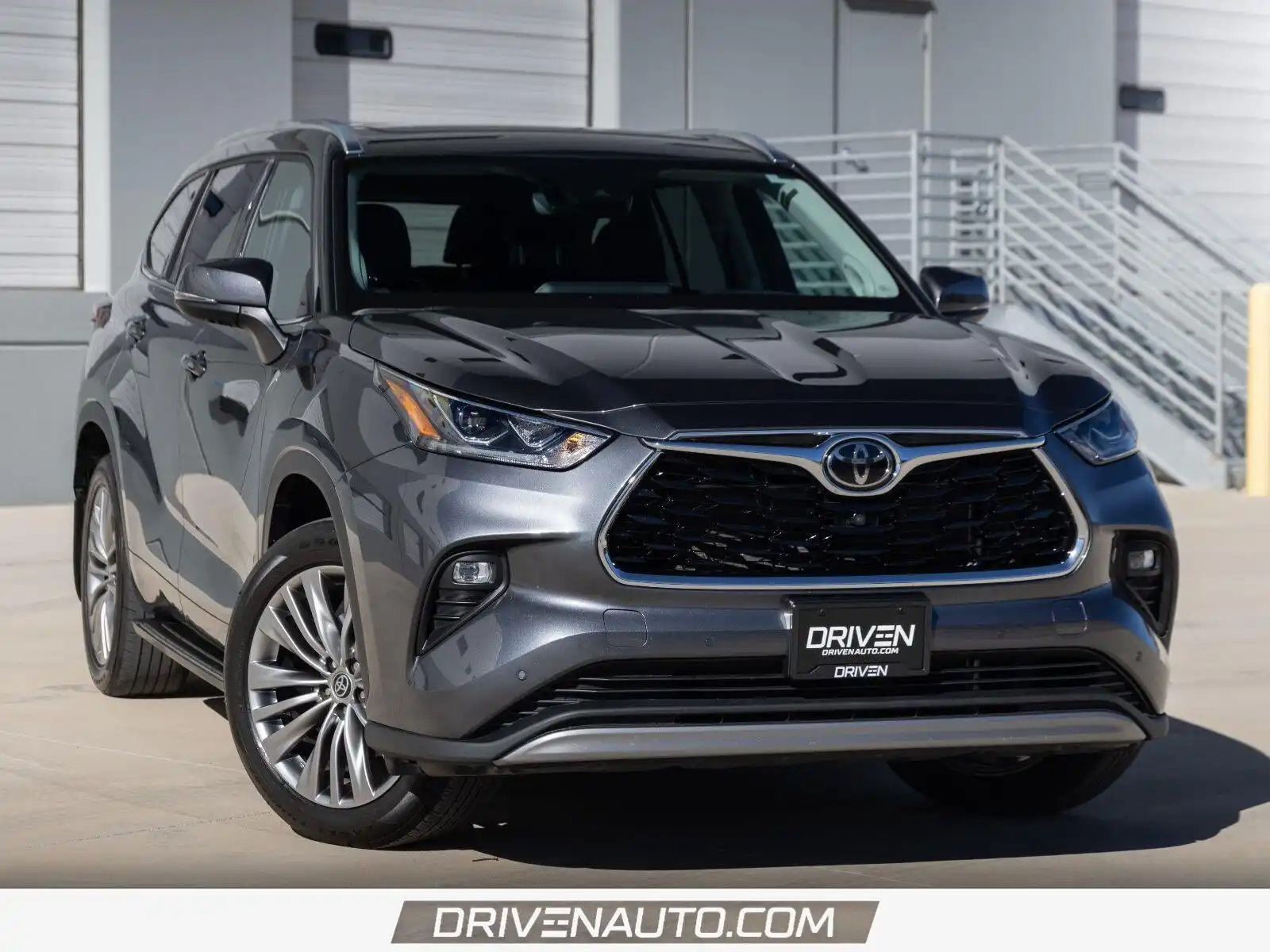 2022 Toyota Highlander Platinum 4WD V6's photo