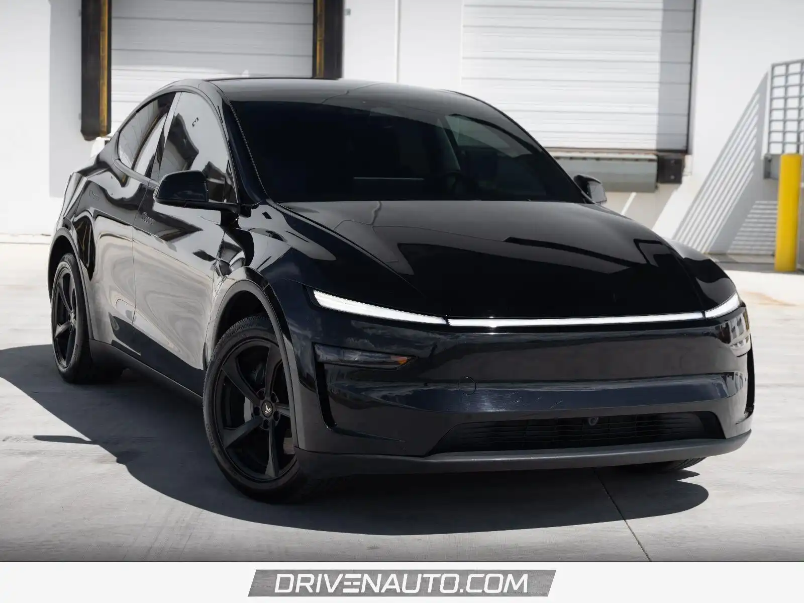 2026 Tesla Model Y Premium All-Wheel Drive's photo