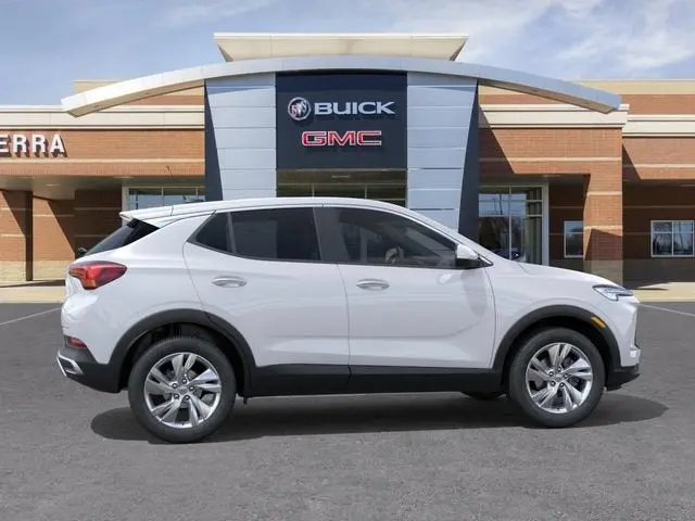2026 Buick Encore GX Preferred AWD photo 5